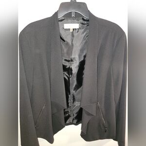 new with tags Women's Blazer Sz 18